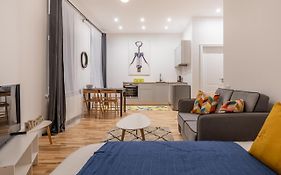 Lacplesa24 - Modern Studios In Riga City Center